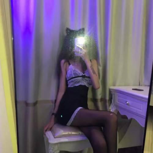 朝阳刚下水兼职的00后妹子